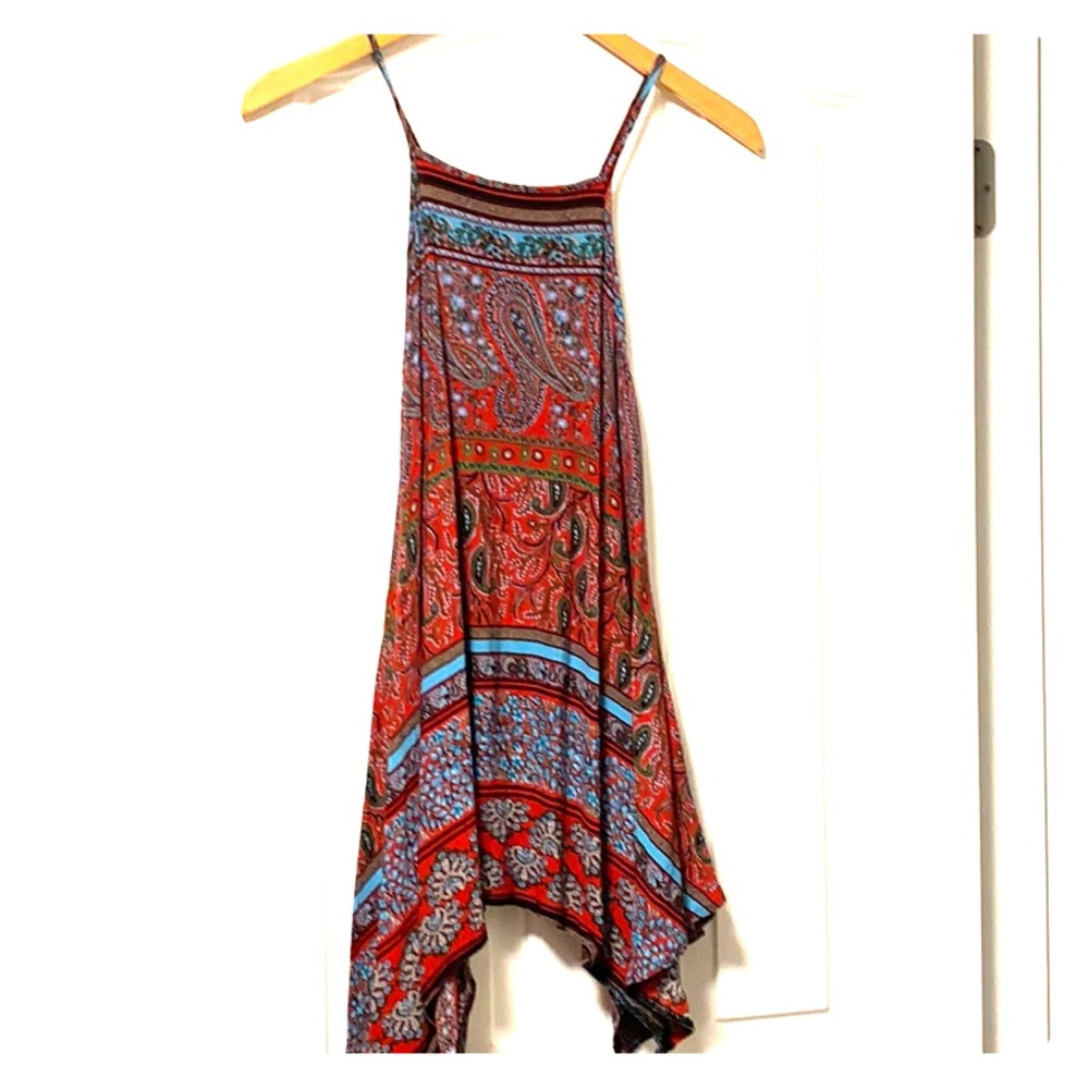 Multi-colored flowy tank from VICI